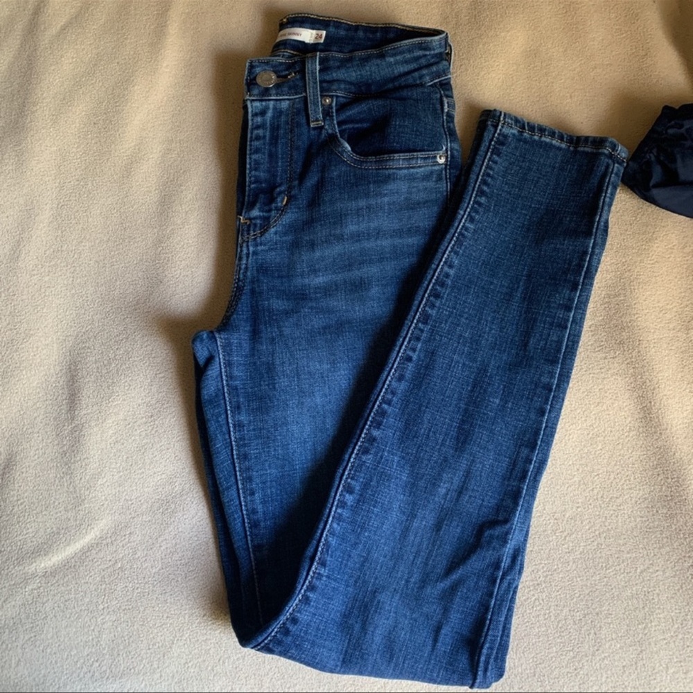 Levis 721 high rise skinny